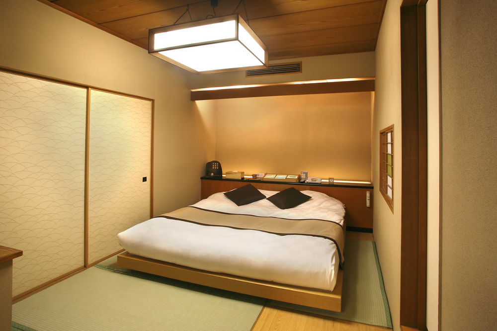 Miyabiyado Takemine Hotel Tokio Buitenkant foto