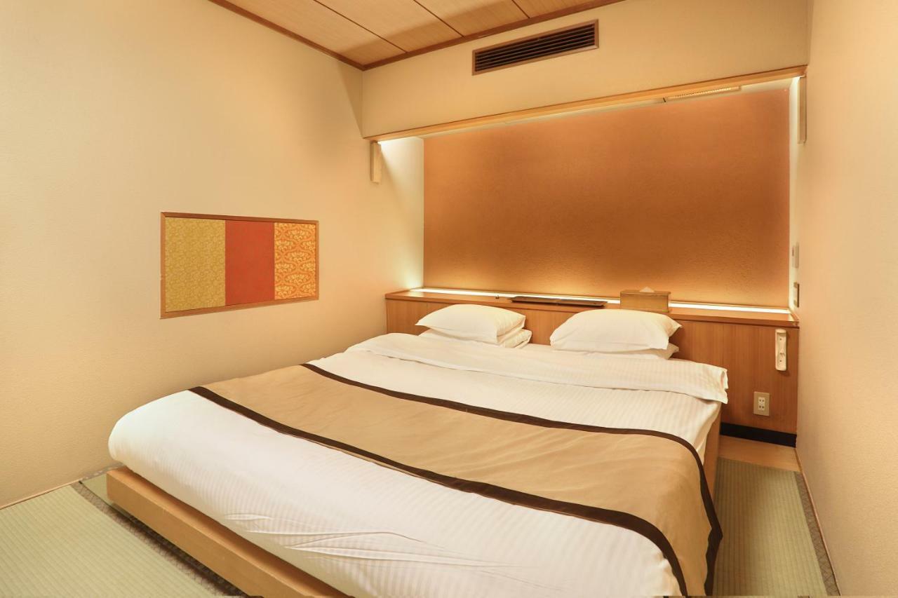 Miyabiyado Takemine Hotel Tokio Buitenkant foto